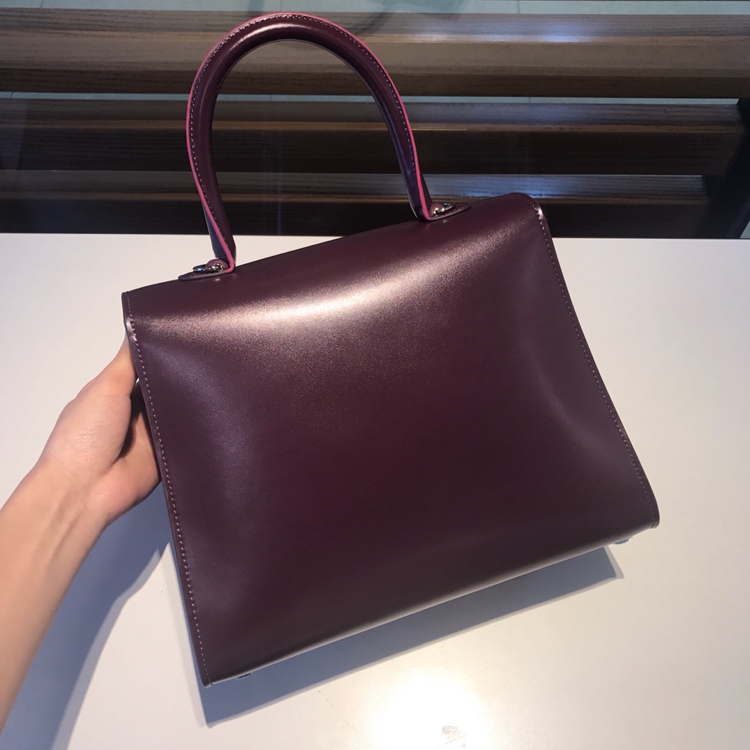 델보 브리앙 매직 박스백